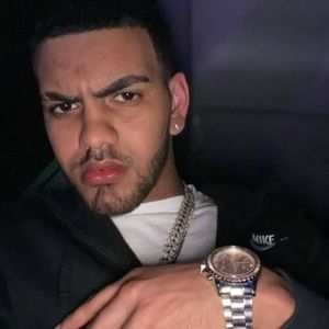 Meet your Posher, Armando